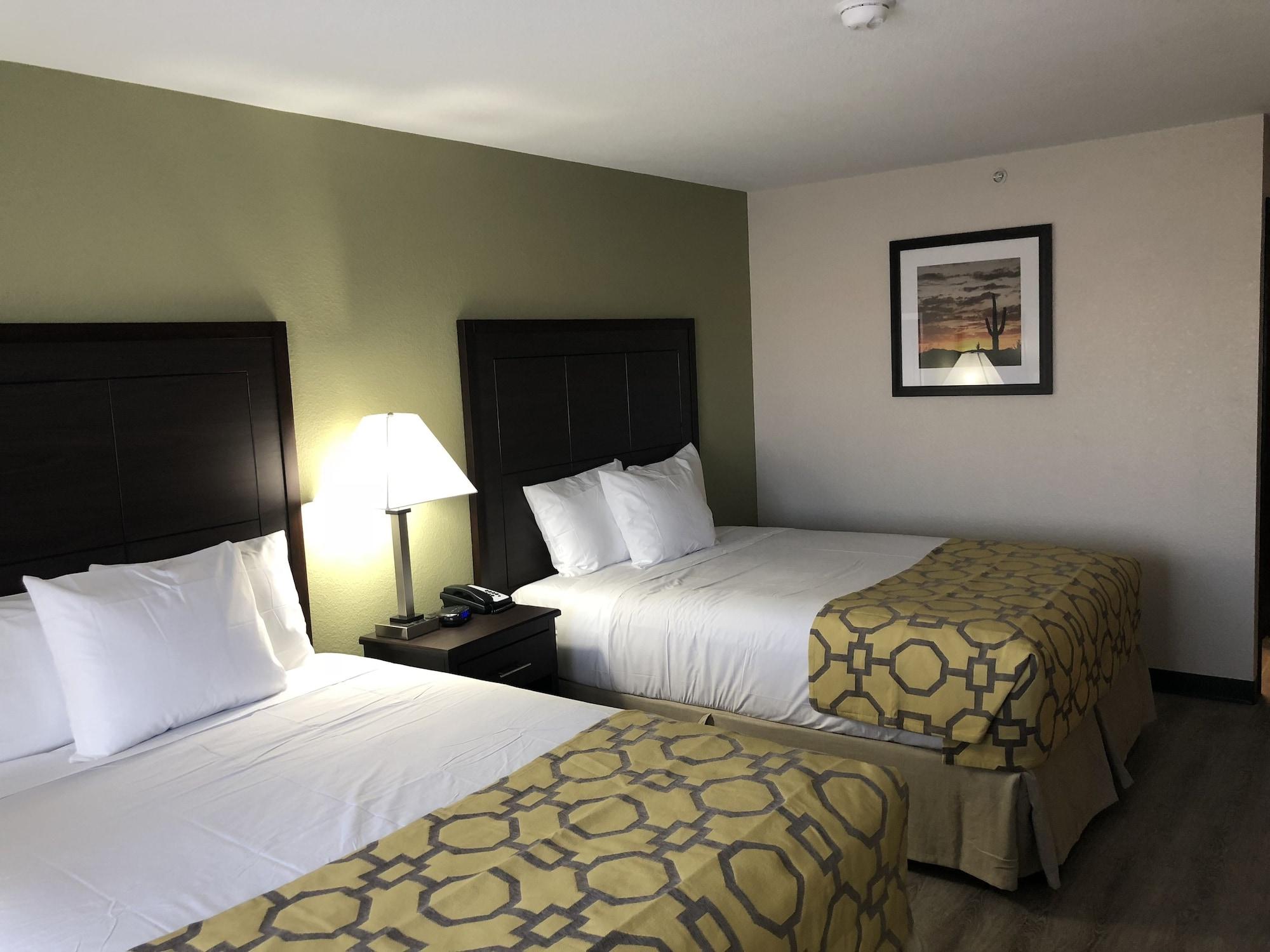 Baymont By Wyndham Phoenix I-10 Near 51St Ave Exterior photo