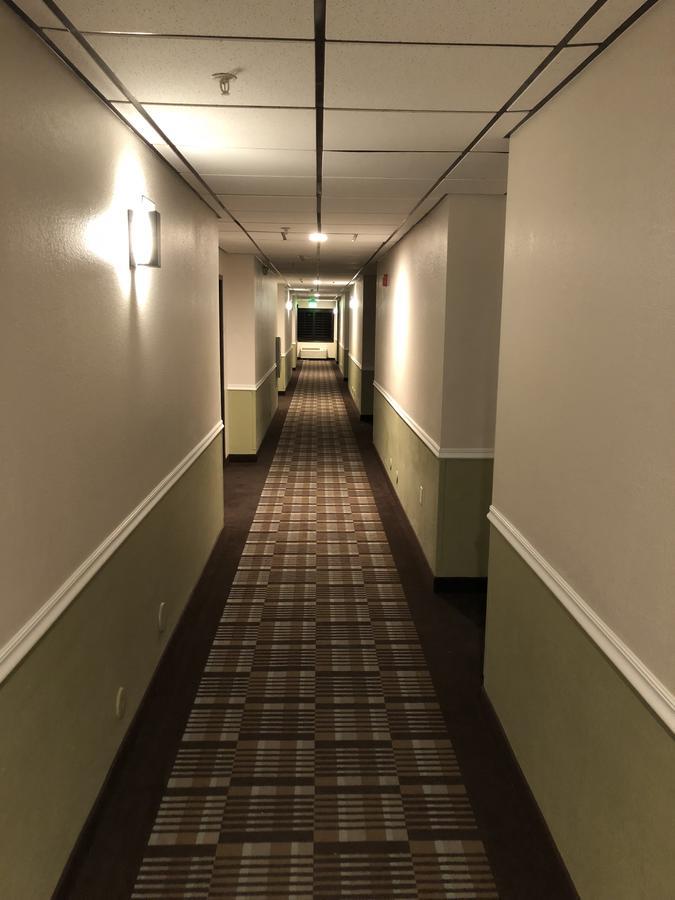 Baymont By Wyndham Phoenix I-10 Near 51St Ave Exterior photo